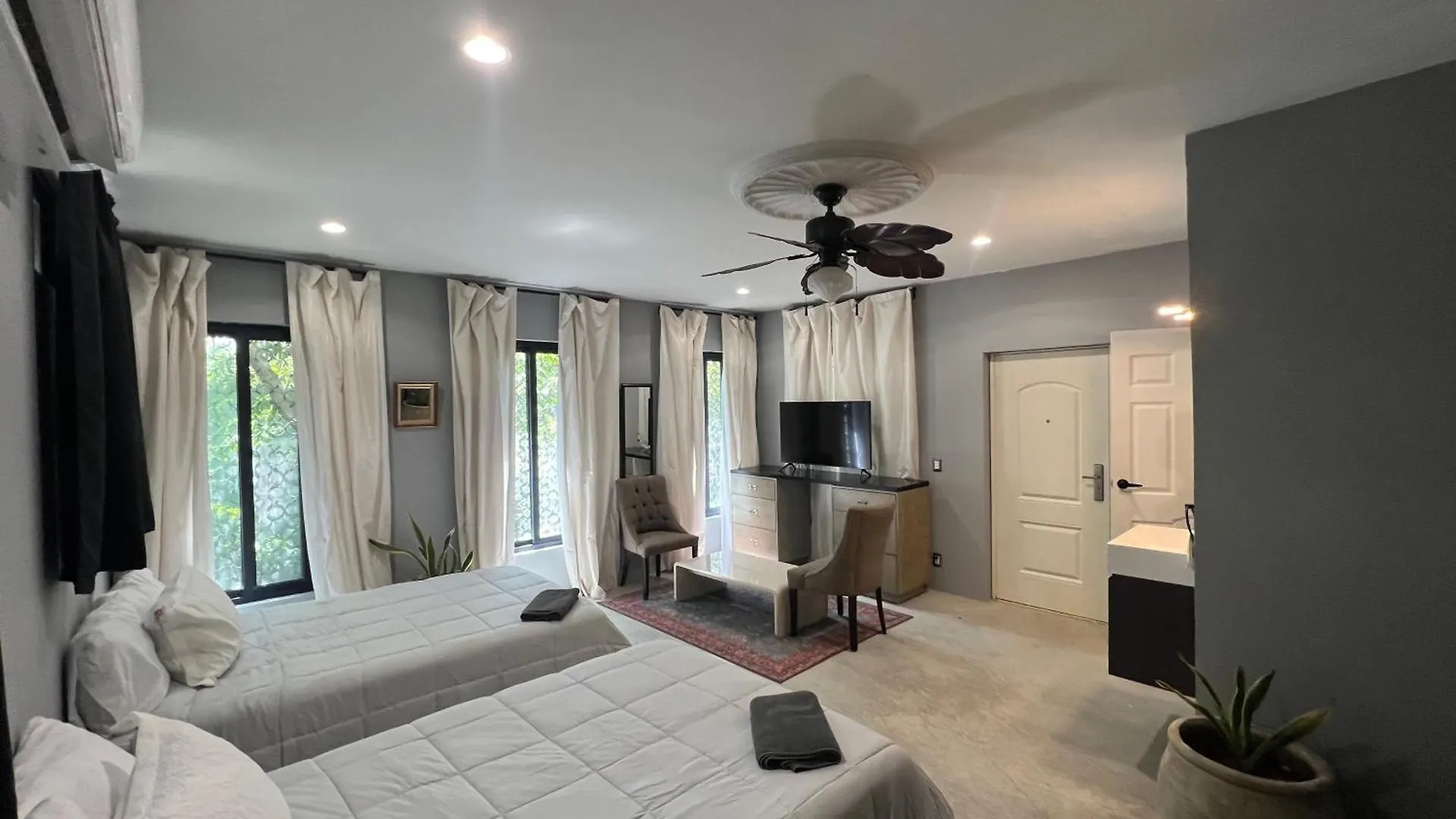 Casa Halo - Lux Mansion, Heated Pool, Sonos Speakers, Gated Community And Staff Villa Tulum