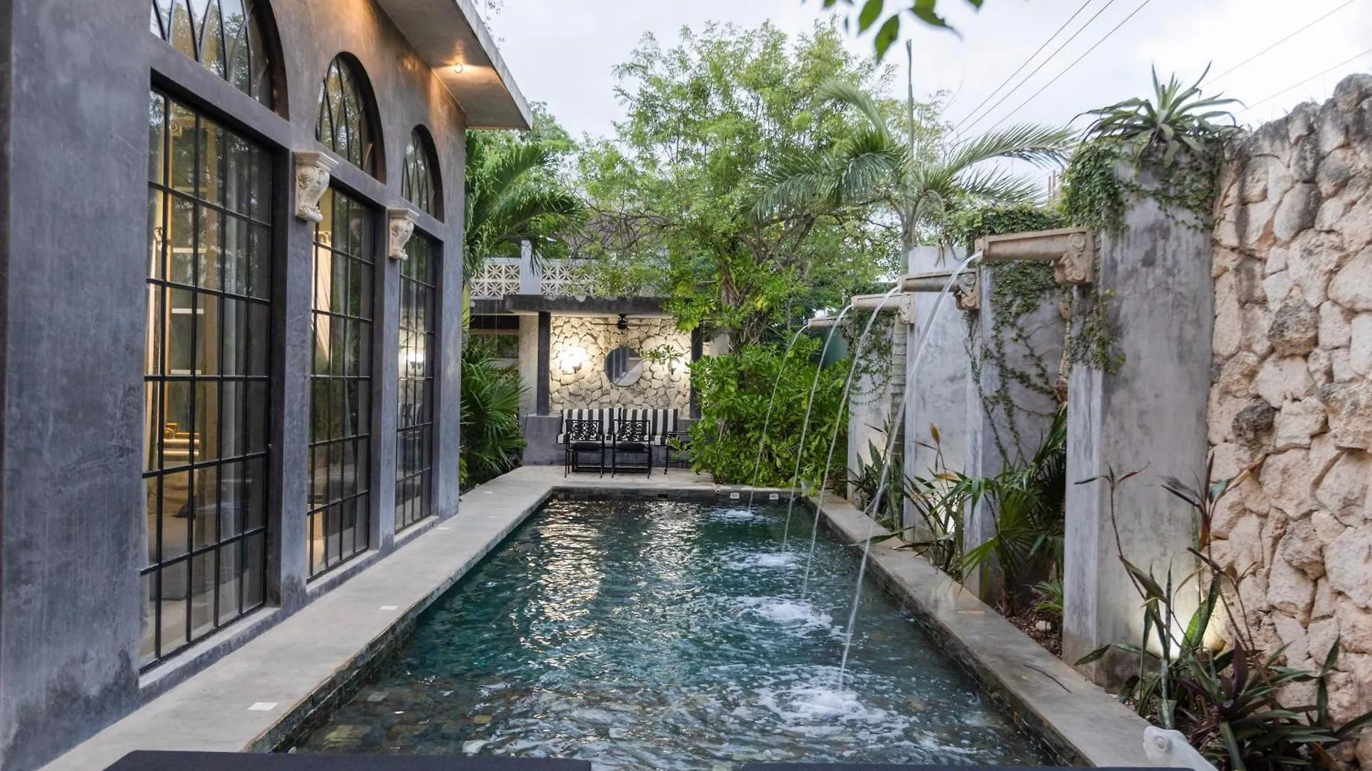 Casa Halo - Mansion, Nightclub, Pool, Sonos, Gated, Staff Villa Tulum