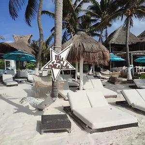 4* Hotell Estrellas - Located At The Party Zone
