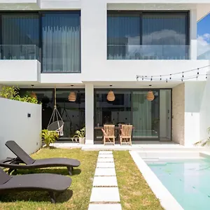 Blanca Incredible 2br - Private Pool Free Club Villa